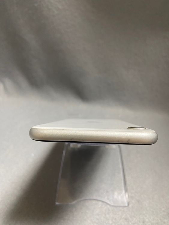   SIMե꡼ iPhoneSE 2 64GB ۥ磻ȿ