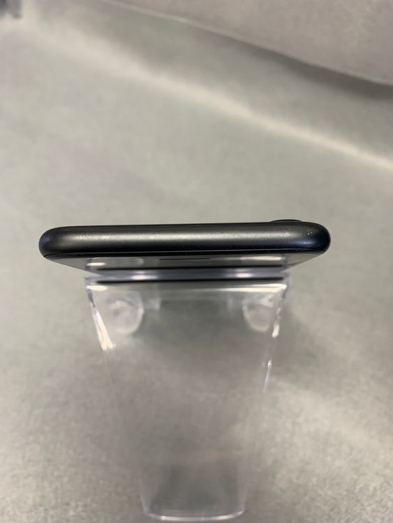 ���ʡ������ǡ�SIM�ե꡼��iPhone����128GB���֥�å���