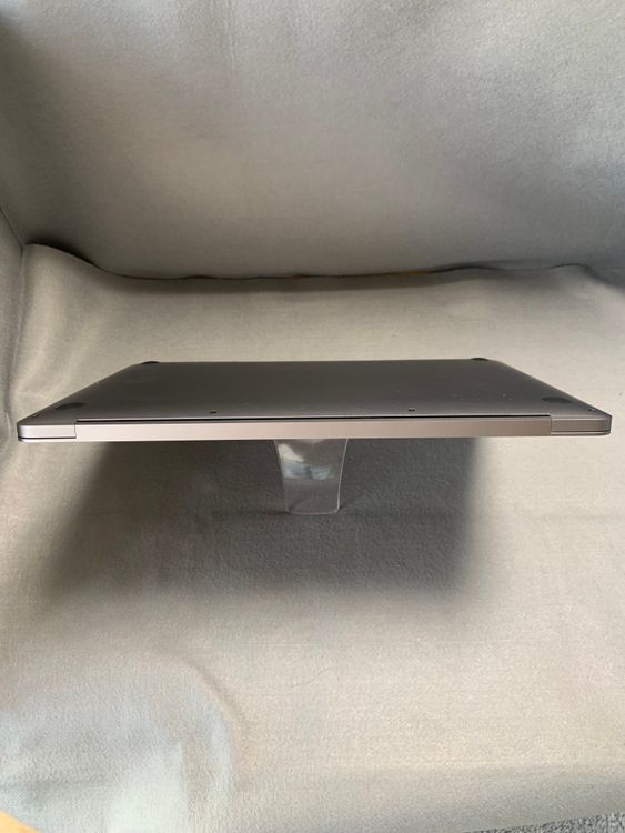 超美品 MacBook Air M1 2020年 8GB 512GB スペースグレイ色