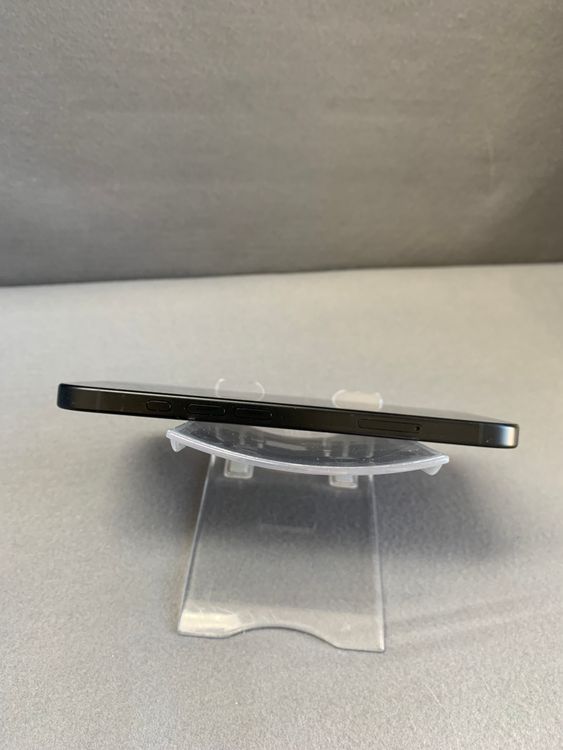 Ķ���� Apple���ȥ��� SIM�ե꡼ iPhone16 128GB �֥�å���