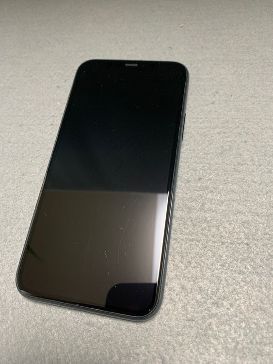 ���� ������ SIM�ե꡼ iPhone11 Pro 64GB �ߥåɥʥ��ȥ��꡼��