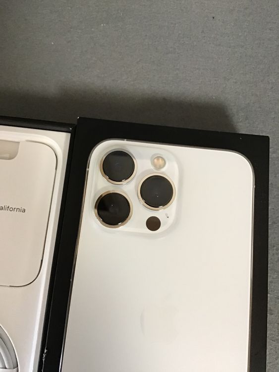 ���� Apple���ȥ��� SIM�ե꡼ iPhone13 Pro 256GB ����С���