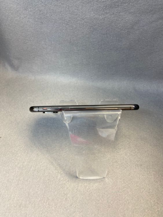 ���� ������ SIM�ե꡼ iPhoneX��256GB ���ڡ������졼��