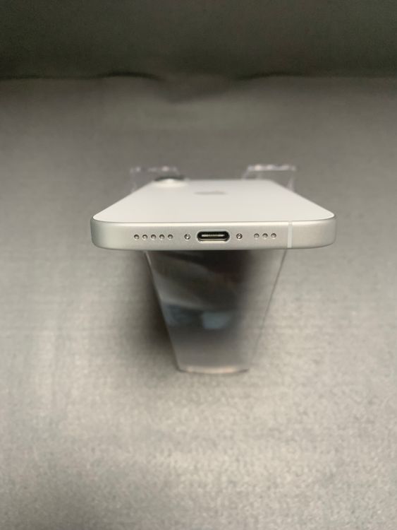 ����Ʊ�� ������ SIM�ե꡼ iPhone17 256GB �ۥ磻�ȿ�