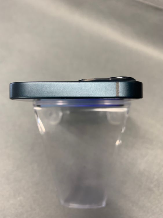 ���ʡ������ǡ�SIM�ե꡼��iPhone13 128GB���֥롼��