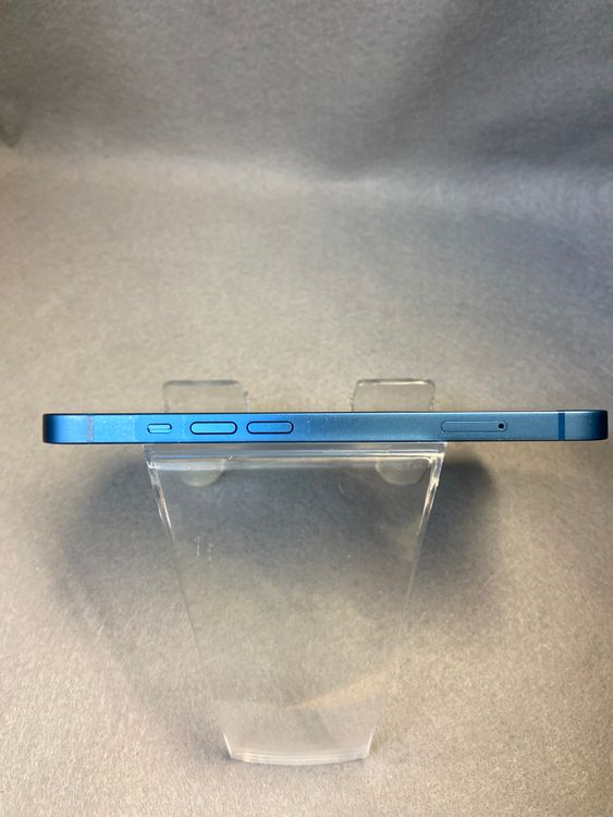 ���ʡ������ǡ�SIM�ե꡼��iPhone13 256GB �֥롼��