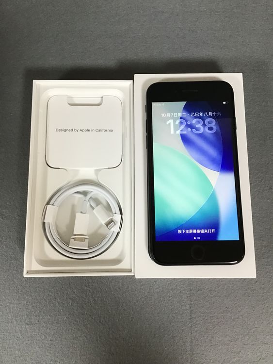ĶʡAppleȥǡSIMե꡼iPhoneSE 2塡 128GB ֥å