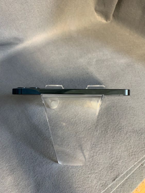 Ķ���ʡ������ǡ�SIM�ե꡼��iPhone12 Pro 256GB ����ե����ȿ�