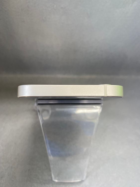 ���ʡ������ǡ�SIM�ե꡼��iPhone12 256GB �ۥ磻�ȿ�