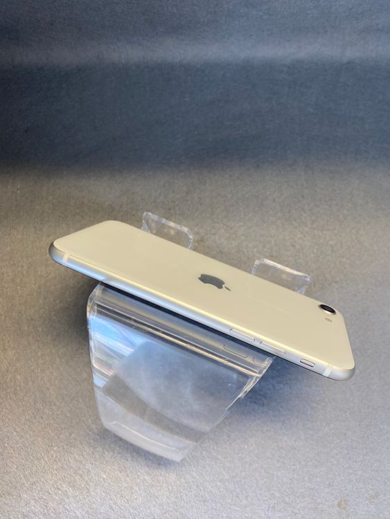 Ķ���� ������ SIM�ե꡼ iPhoneSE ��2���� 64GB �ۥ磻�ȿ�
