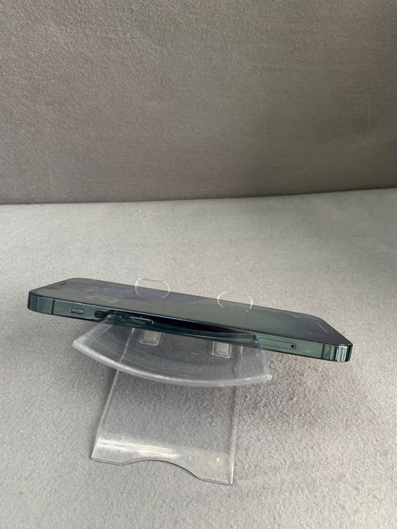 ������� Apple���ȥ��� SIM�ե꡼ iPhone12 Pro 256GB