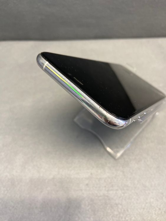 ��� ������ SIM�ե꡼ iPhone11 Pro 64GB ����С���
