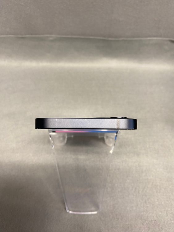 ���ʡ������ǡ�SIM�ե꡼��iPhone 12 64GB �֥�å���