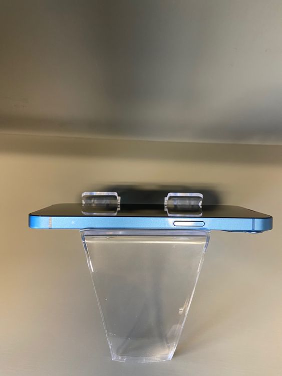 ���ʡ������ǡ�SIM�ե꡼��iPhone13 256GB �֥롼��