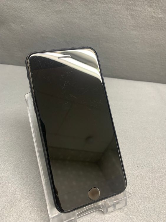 ������ ���� Apple���ȥ��� SIM�ե꡼ iPhoneSE �裲���� 64GB �֥�å���