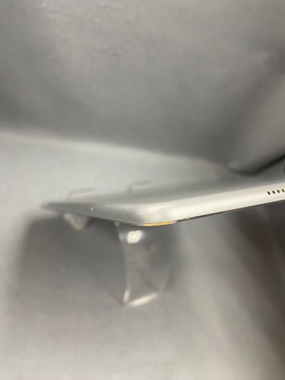 ���� ������ SIM�ե꡼ Cellular�ǡ�iPad Air2 32GB ����С���