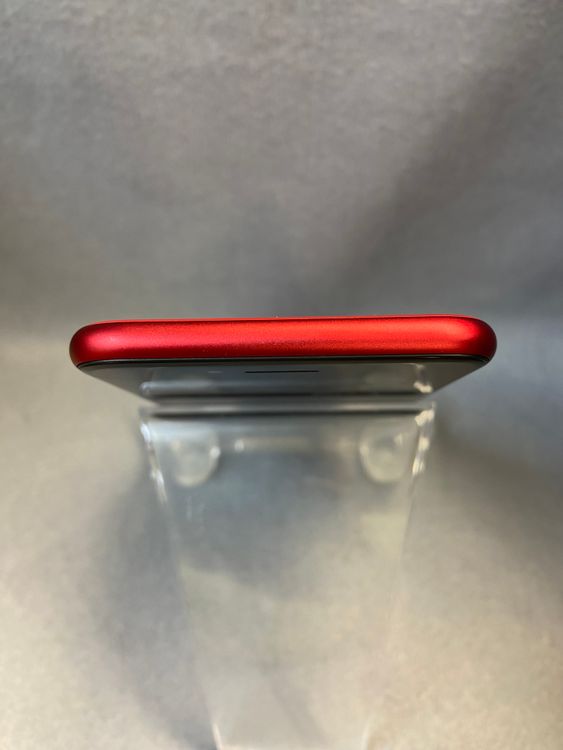 ���ʡ������ǡ�SIM�ե꡼��iPhone SE ��2���� 128GB ��åɿ�