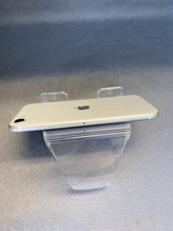Ķ���� ������ SIM�ե꡼ iPhoneSE ��2���� 64GB �ۥ磻�ȿ�