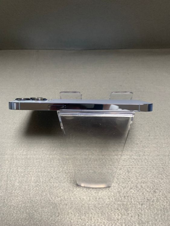 Ķ���� ������ SIM�ե꡼ iPhone13 Pro 256GB ������֥롼��