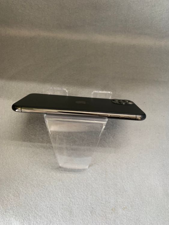 ���� ������ SIM�ե꡼ iPhone11 Pro Max 256GB ���ڡ������쥤��