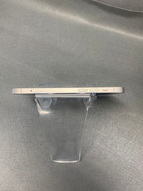 ���ʡ������ǡ�SIM�ե꡼��iPhone12��64GB���ۥ磻�ȿ�