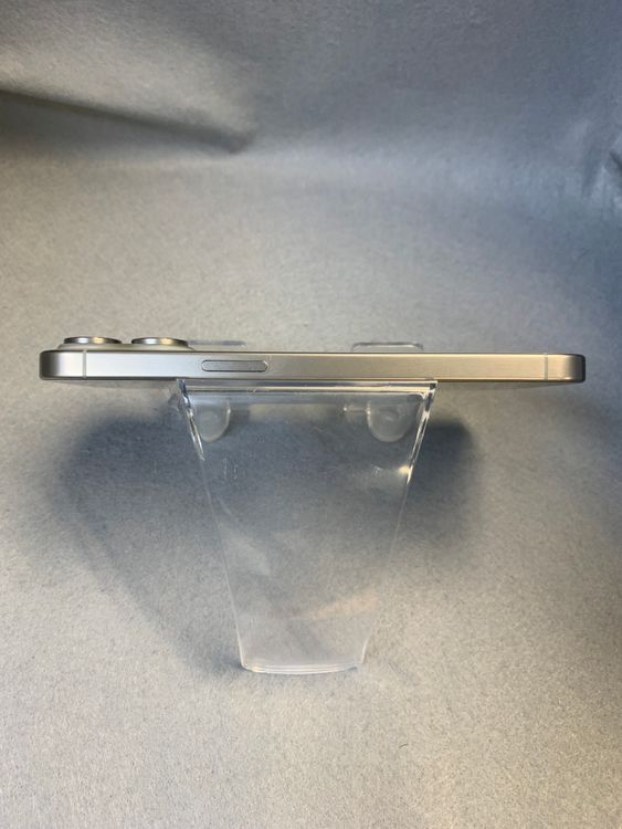 ���ʡ������ǡ�SIM�ե꡼��iPhone15 Pro Max 256GB