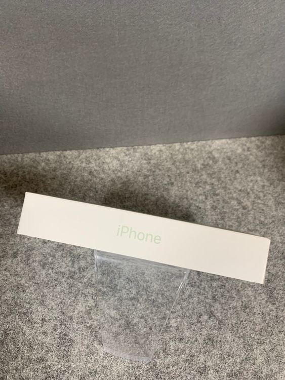 ムスビー｜新品未開封 国内版 SIMフリー iPhone15 256GB グリーン色 