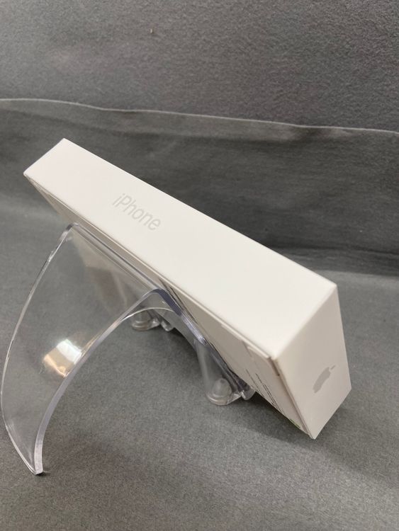 ����̤���� Apple���ȥ��� SIM�ե꡼ iPhone17 Pro 256GB ����С���