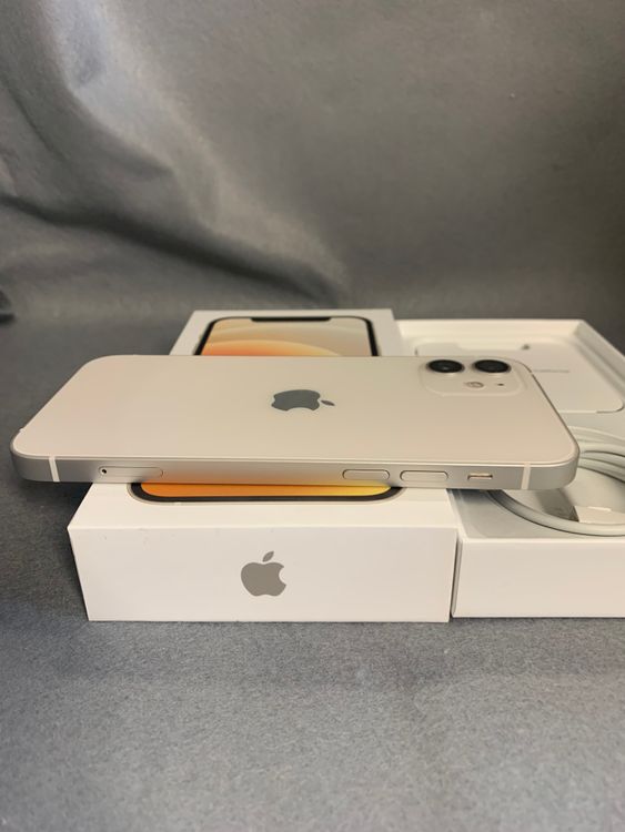 Ķ���ʡ������ǡ�SIM�ե꡼��iPhone12 256GB �ۥ磻�ȿ�