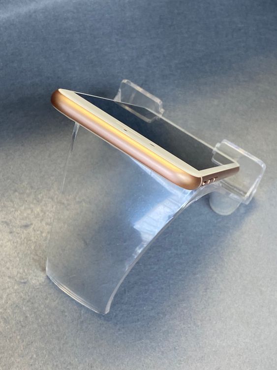 ���� �����ǡ�SIM�ե꡼��iPhone8 64GB ������ɿ�