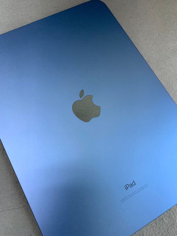 Ķ���� ������ Wi-Fi�� iPad ��10���� 10.9����� 256GB �֥롼��
