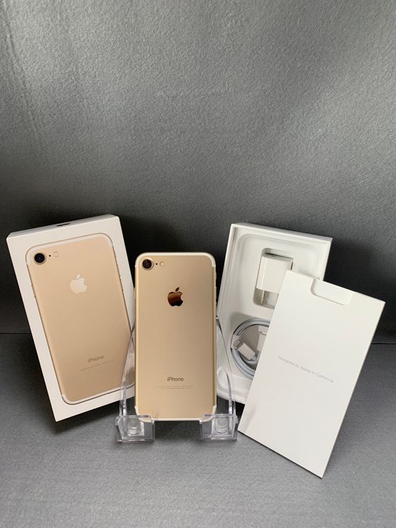 Ķ  SIMե꡼ iPhone7 32GB ɿ