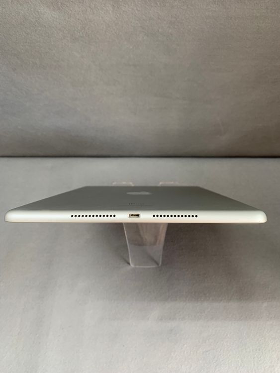 Ķ���� ������ Wi-Fi�� iPad ��9���� 64GB ����С���