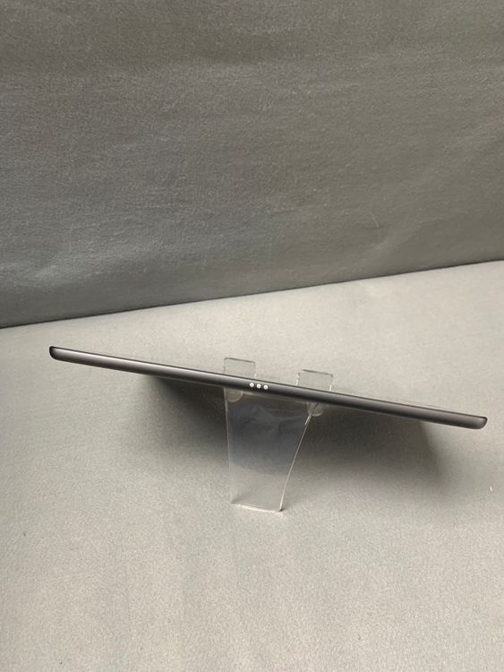 ���� ������ iPad ��9���� 64GB Wi-Fi�� ���ڡ������쥤��