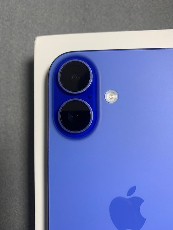 ĶʡǡSIMե꡼ iPhone16 128GB ֥롼