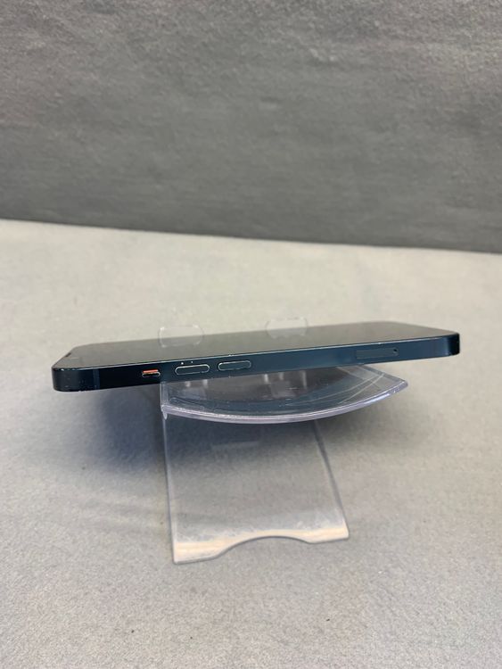 ���� ������ SIM�ե꡼ iPhone13 128GB �ߥåȥ饤�ȿ����Хåƥ꡼91��