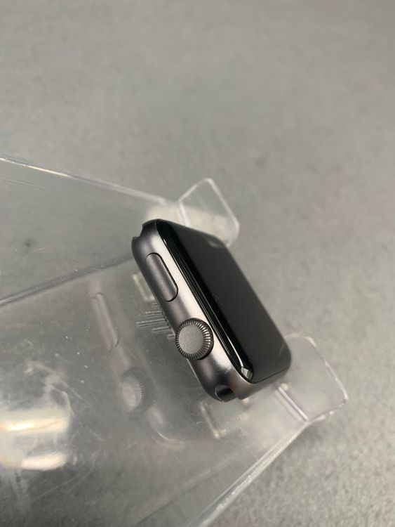 ���� Apple Watch Series3 GPS��ǥ� 42mm 8GB