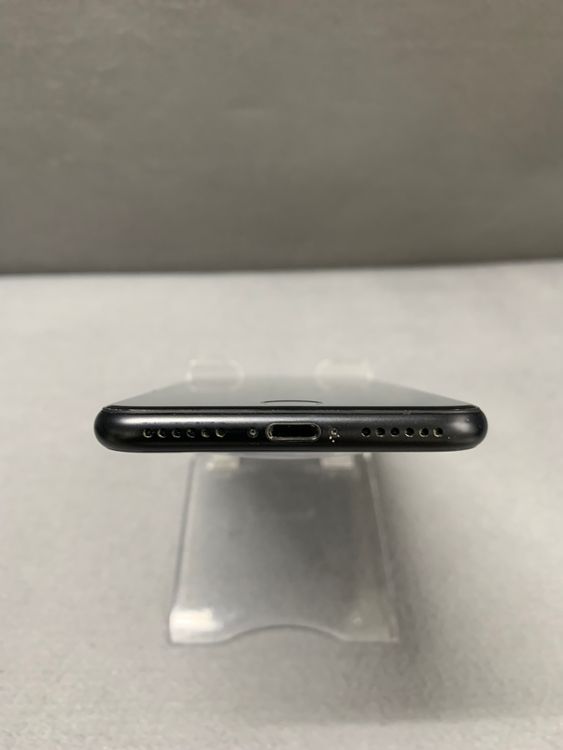 Ķ���� ������ SIM�ե꡼ iPhoneSE �裲���� 64GB �֥�å���