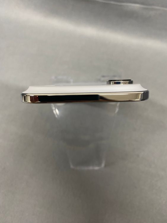Ķ���� Apple���ȥ��� SIM�ե꡼ iPhoneAir 256GB ���饦�ɥۥ磻�ȿ�