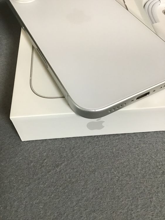ʡǡSIMե꡼iPhone16  128GB ۥ磻ȿ