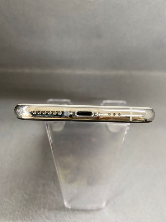 ���� ������ SIM�ե꡼ iPhoneXS 256GB ����С���