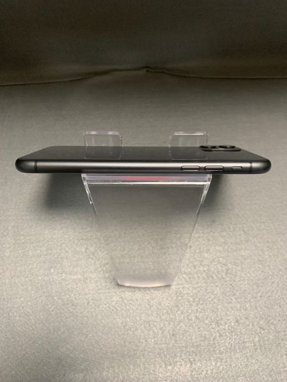 ���� ������ SIM�ե꡼ iPhone11 64GB �֥�å���