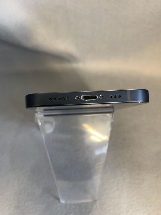 ���ʡ������ǡ�SIM�ե꡼��iPhone12 128GB �֥�å���