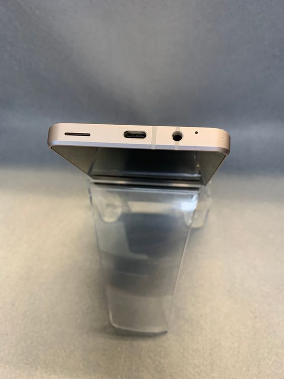 Ķ���ʡ������ǡ�SIM�ե꡼��AQUOS SENSE8 128GB ������ɿ�