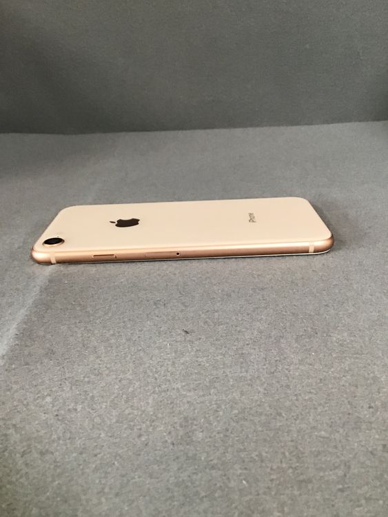ʡǡSIMե꡼iPhone8  64GB ɿ