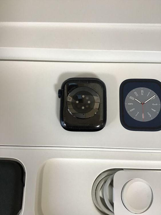  Apple Watch 8 GPScellularǥ 45mm ߥåɥʥȿ