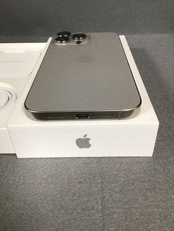 ĶʡAppleȥǡSIMե꡼iPhone16  Pro Max ʥ˥࿧