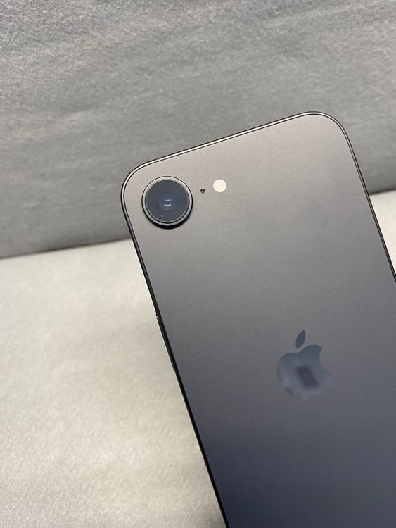 �ۤ�̤���ѡ������ǡ�SIM�ե꡼ iPhone16e 256GB �֥�å���������14��