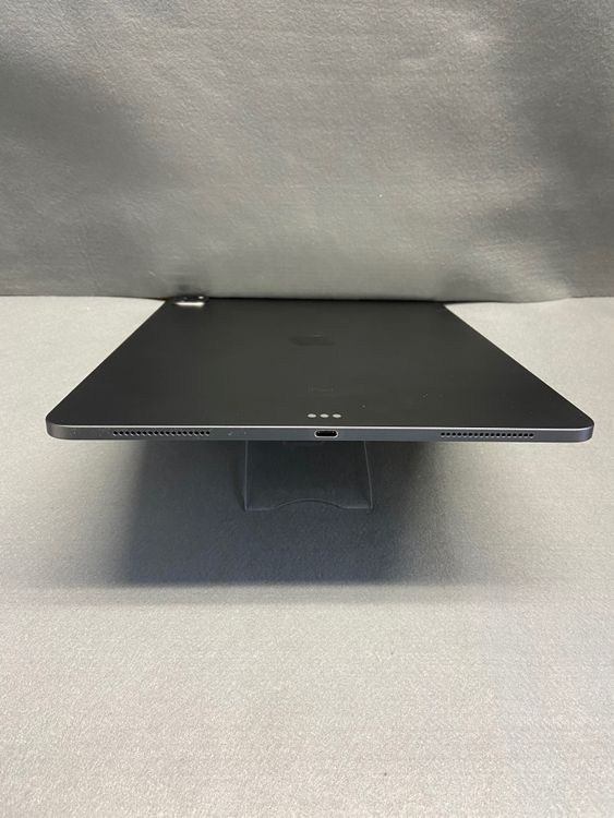 ���� iPad Pro 12.9����� ��4���� 128GB  Wi-Fi�� ���ڡ������쥤��