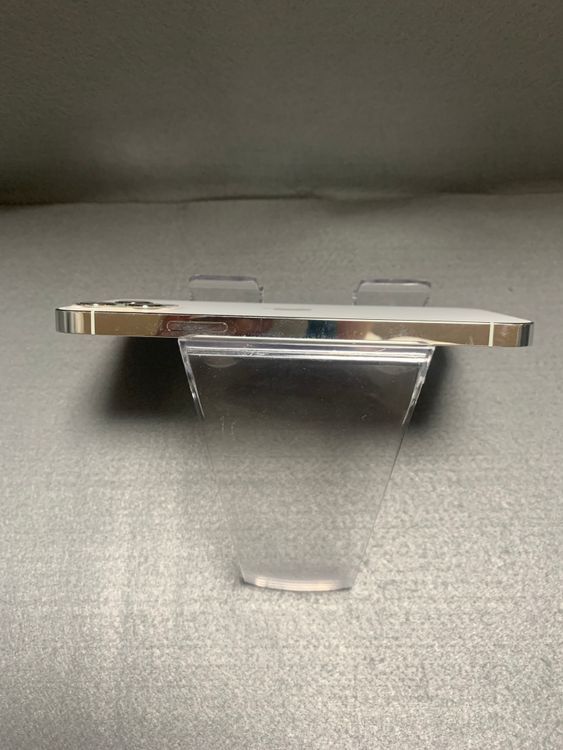 ���� ������ SIM�ե꡼ iPhone12 Pro 128GB ����С���